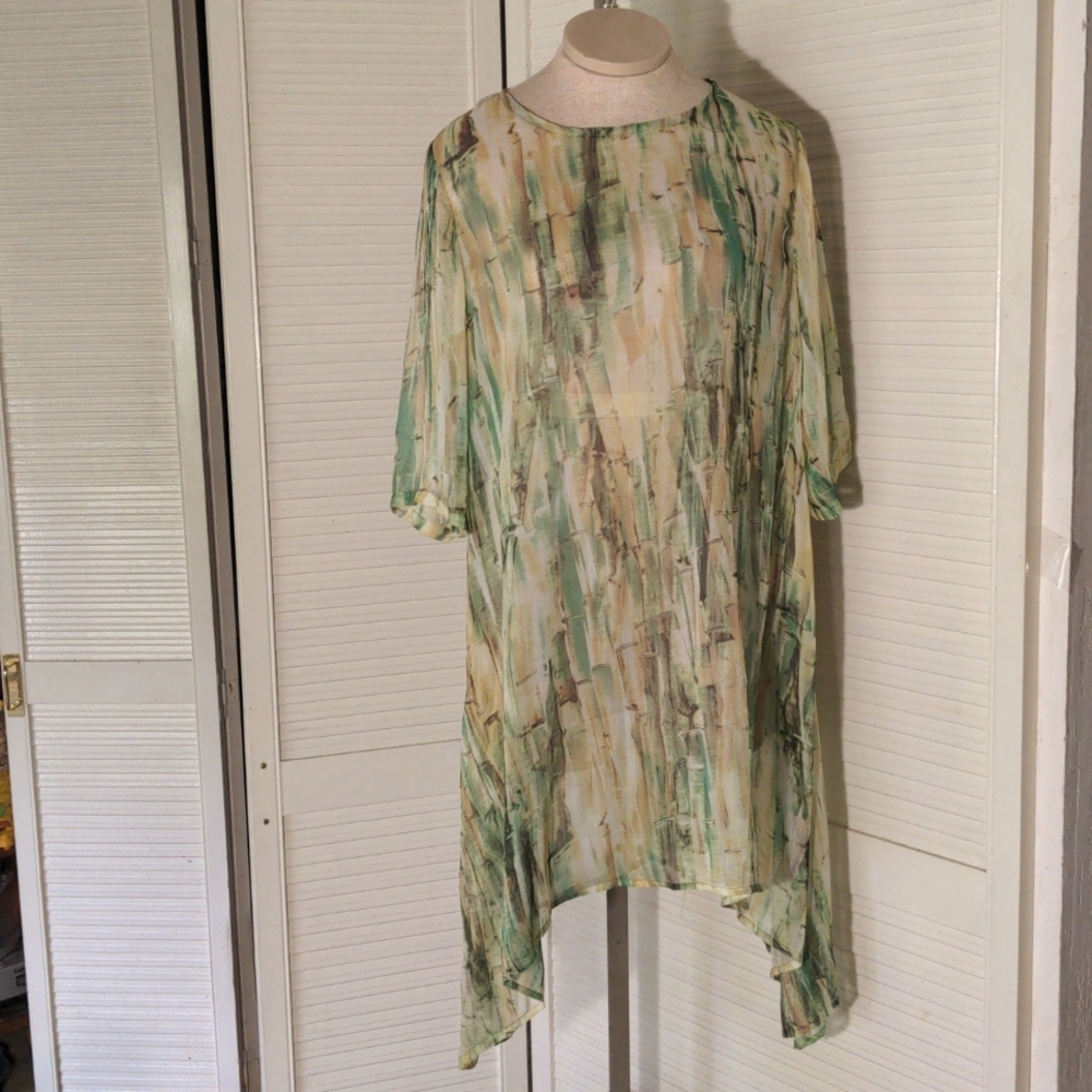 Green Abstract Print Silk Pullover Top Size L/XL